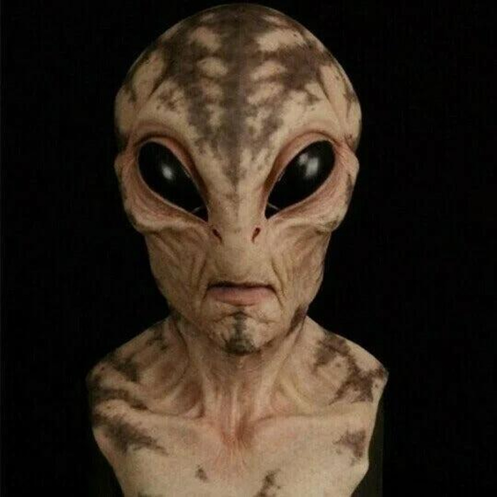 Masque Alien Réaliste